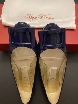 Roger Vivier Flats - Size 36