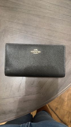 New Coach Wallet Medium Size