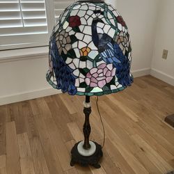 Tiffany Like Lamp