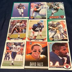 Lot of 9 NFL Football Cards - Chicago Bears