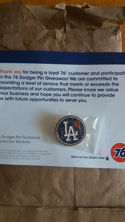 Dodger pin