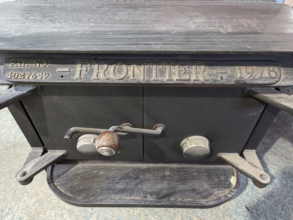 Frontier - 1978 Wood Stove 