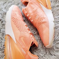 Size 11 Women's Nike Air Max 270 Crimson Bliss DJ2746-600.
