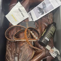BootBarn  Boots+belt
