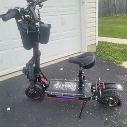 REDDYDY RD1 E- SCOOTER