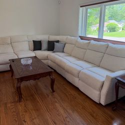 Klaussner sectional