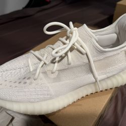 YZY 350 V2