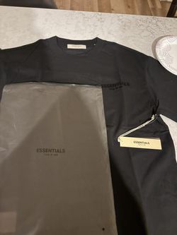 Medium Black Essentials T Shirt