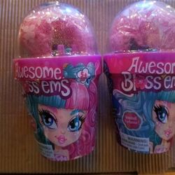 Awesome Bloss'ems Magical Growing Flower - Themed Scented Collectible Doll Blind Pack