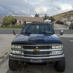 1999 Chevy K3500 Crew Cab 4x4 454 Lifted 