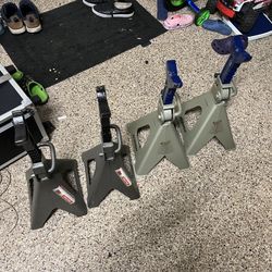 Four 6 Ton Jack Stands