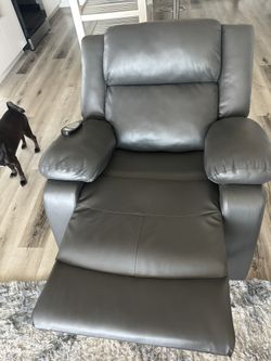 Massager recliner chair