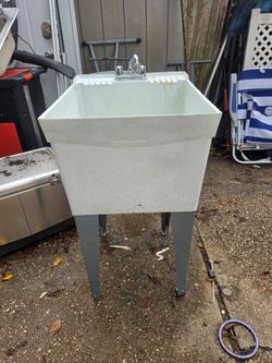 Commercial grade slop sink.. the price is firm