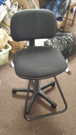 Desk chair