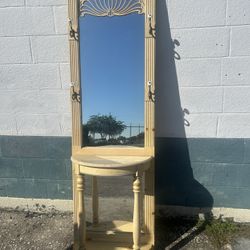 Entryway With Mirror And Marvel Top 