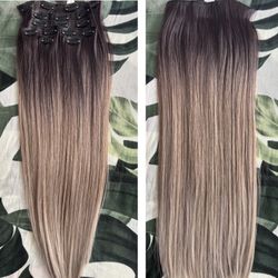 Clip in Hair Extensions 22 In Balayage blonde 