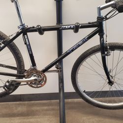 Trek Jetta Limited Edition Mountain Bike 