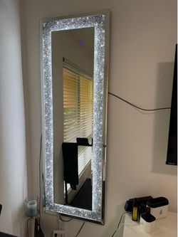 LED Full Length Crystal Floor Mirror - Like New (5’2”)