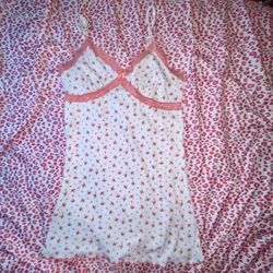 WOMEN’S CLOTHING SALE
