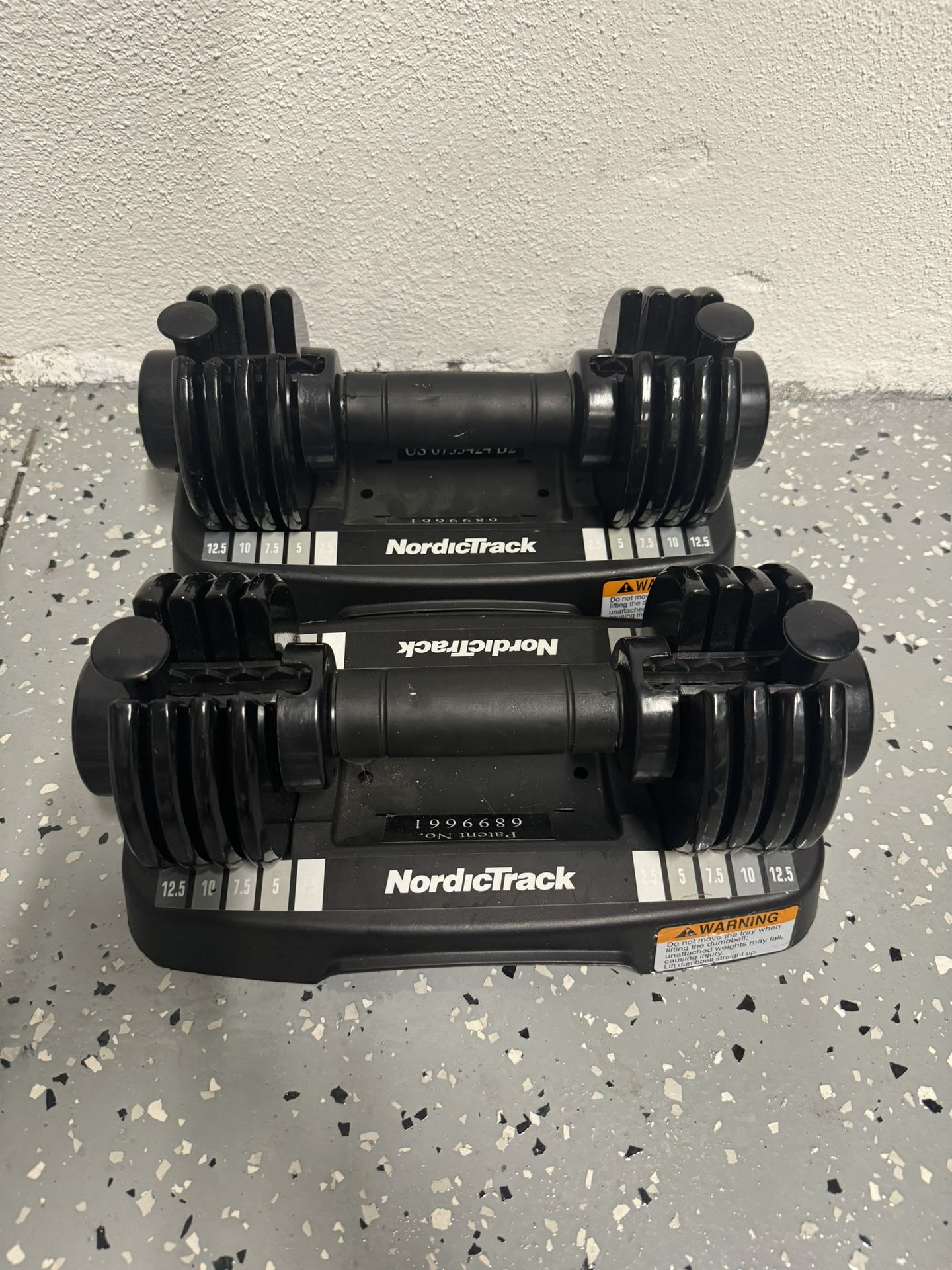 Nordic Track Adjustable Dumbbell Set 2.5lbs - 12.5lbs