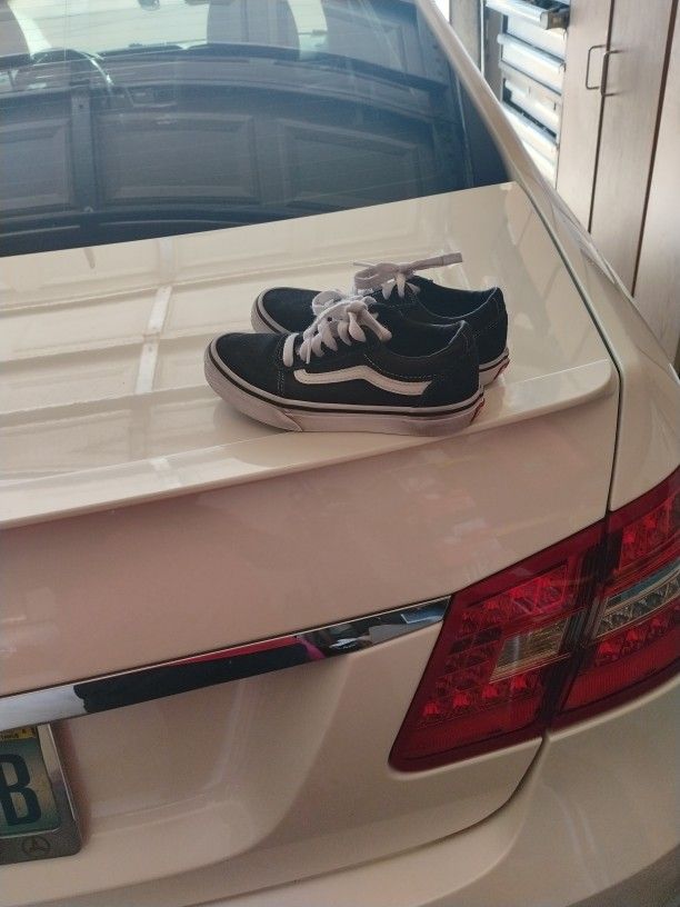 Kids Van Tennis Shoes