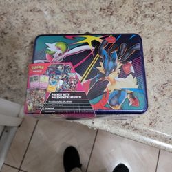 Pokemon collector chest 