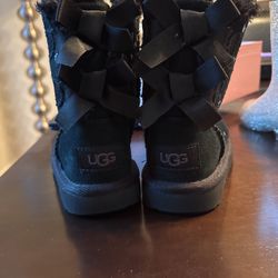 Toddler girl black and silver ugg bow boots 