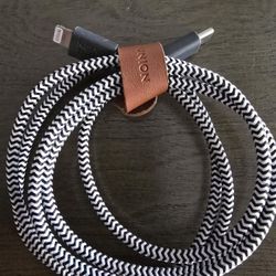Native Union
Native Union - 4' USB Type C-to-USB Type A Cable - Zebra Design