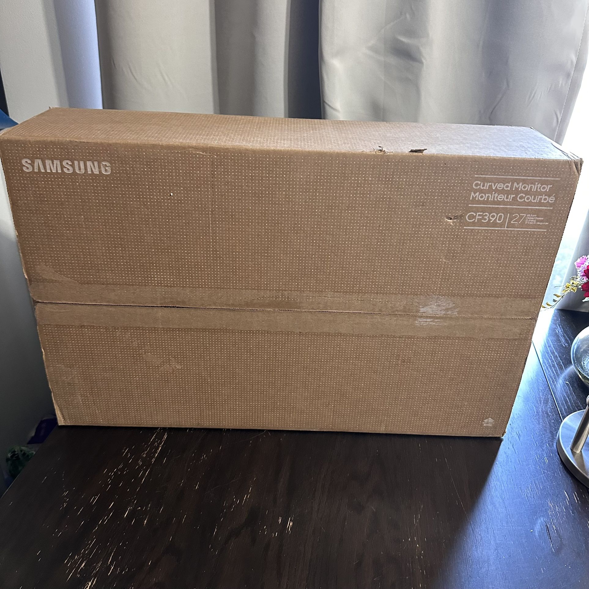 Samsung 390 Series 27" Full HD Curved Screen LED LCD Monitor, HDMI, VGA C27F390