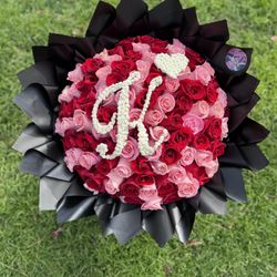 100 Roses Bouquet 