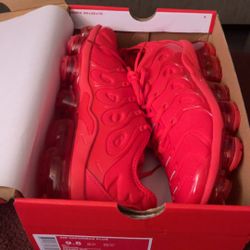 New Nike Vapormax Red Size 9.5 Men