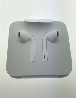 Authentic Apple EarPods for iPhone X 8 7 Plus Lightning Jack