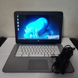 HP 14" Intel Celeron Laptop with charger