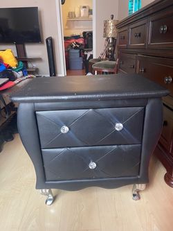 Black 2 Drawer Nightstand