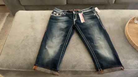 Woman’s capri jeans