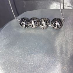 ANNA 925 Silver Round Charm Necklace 