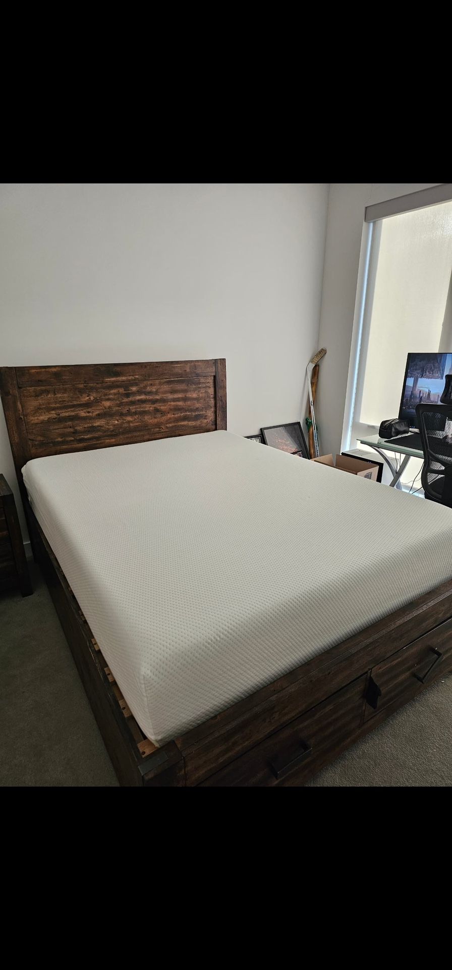 Queen Wood Bed Frame With Night Stand 