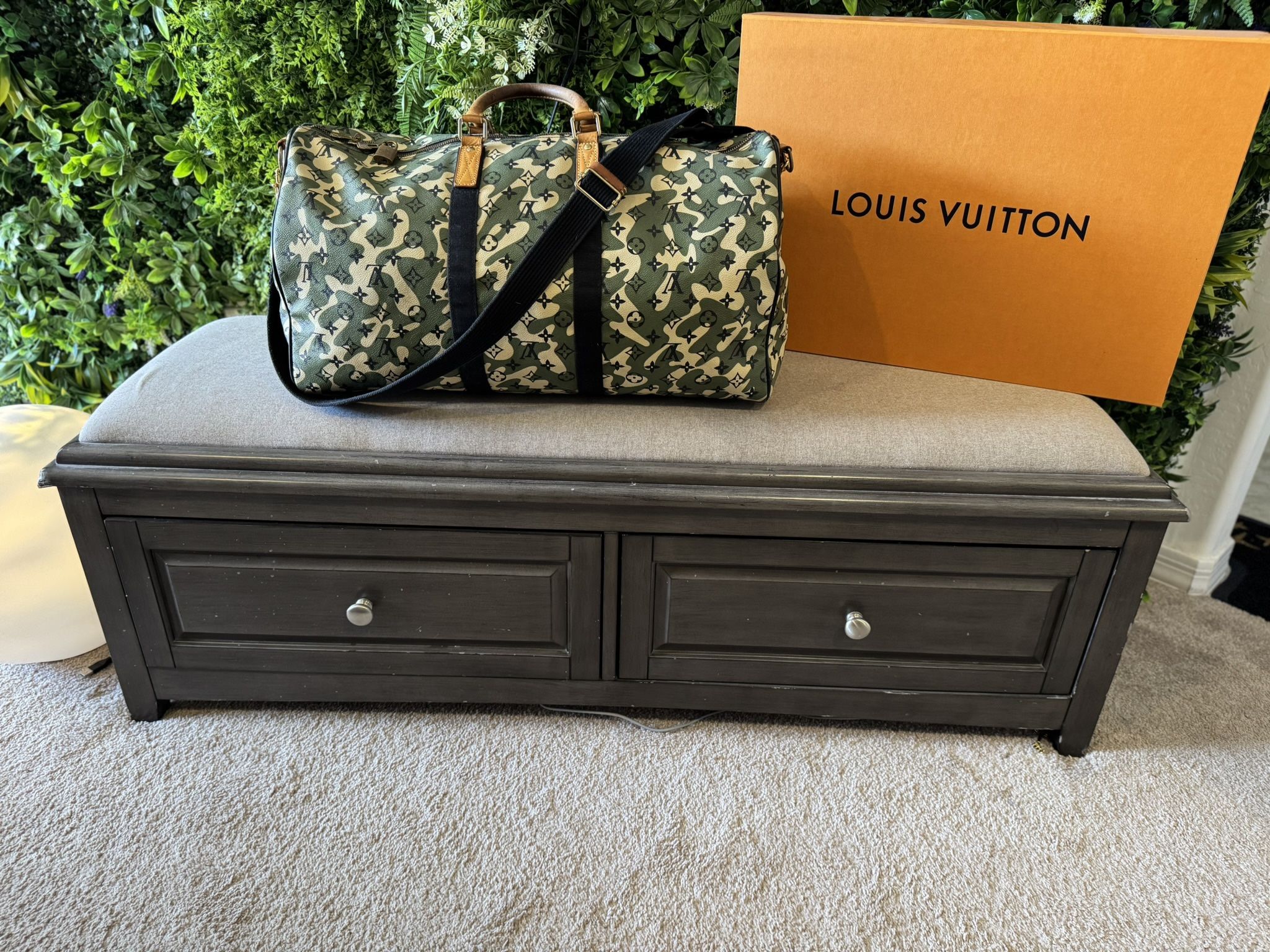 Takashi Murakami X Louis Vuitton Monogramouflage Keepall Bandouliere 55