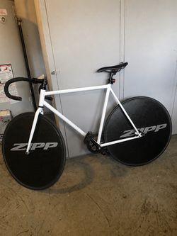 Zipp disc wheel set