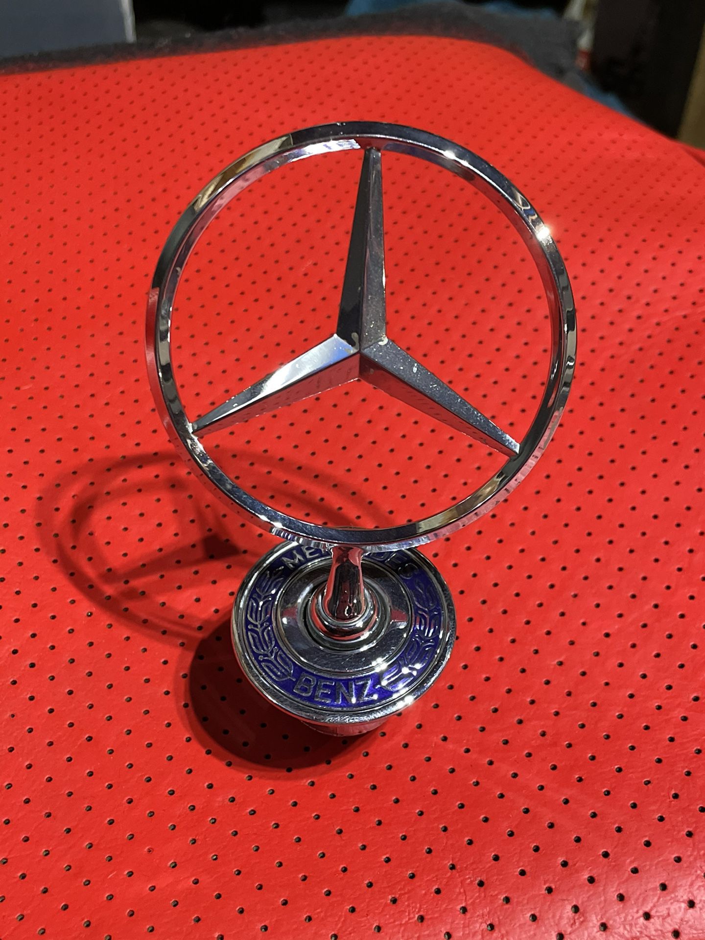 Mercedes Genuine Hood Ornament Emblem