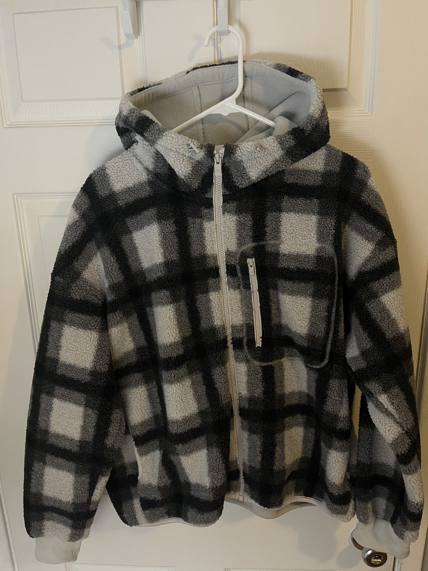 Uniqlo JW Anderson Sherpa Jacket