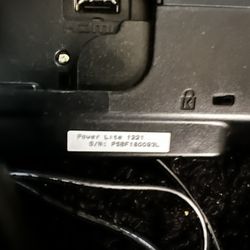 Epson PowerLite 1221 LCD Projector