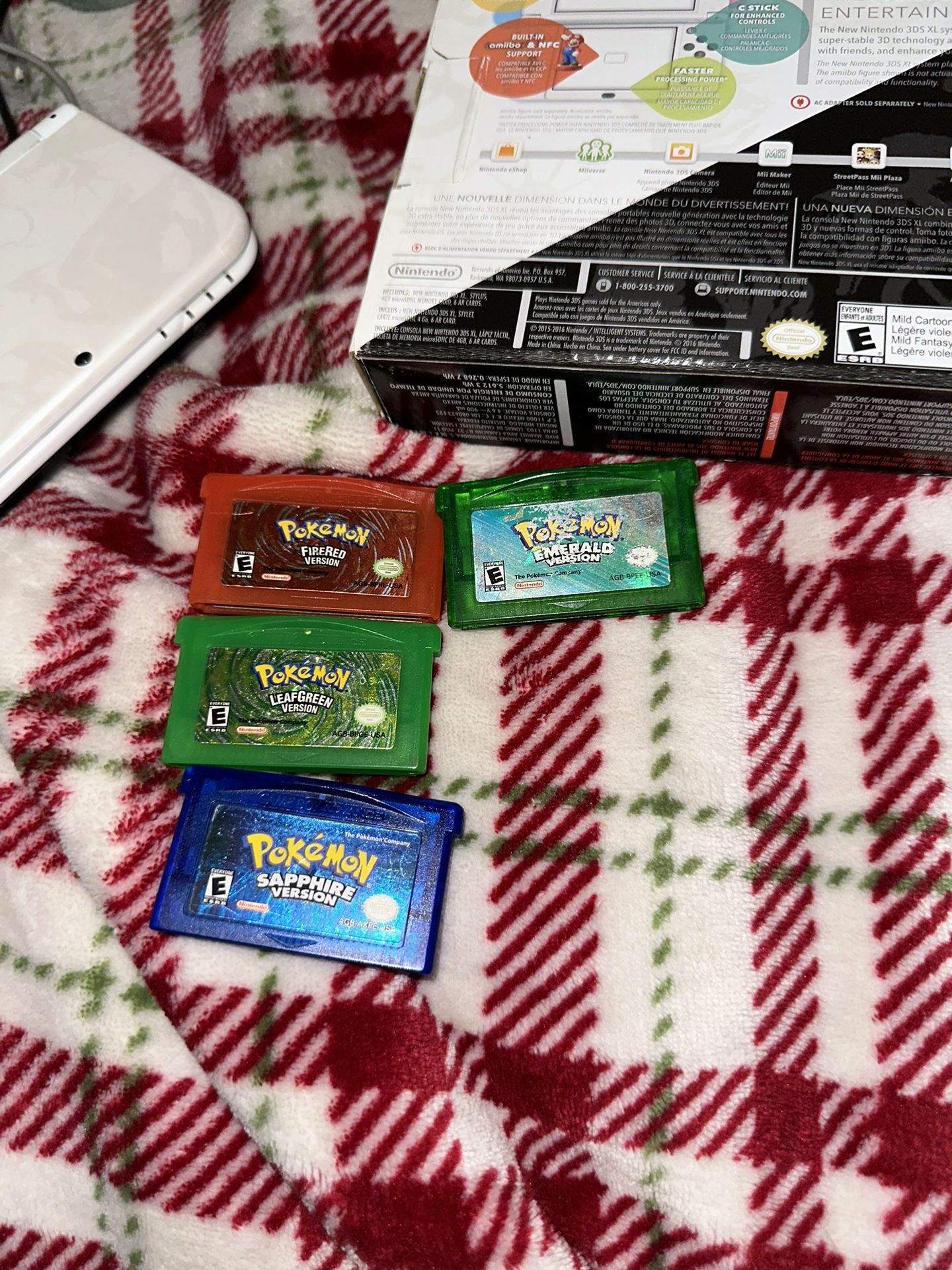 Pokemon Emerald, Sapphire,  Leaf Green, Fire Red Gameboy Advance