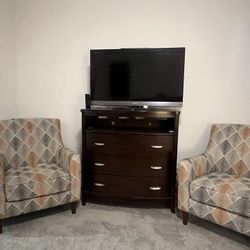 Living spaces Accent Chairs 