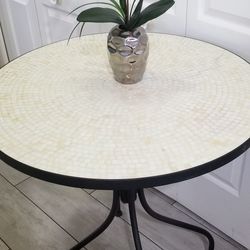 Round Stone Metal White Cream Console Table Indoor/Outdoor Diameter 28"x30.5"Tall ~ Durable Heavy No Pet No Smoke Home
