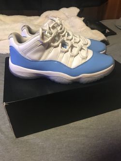 Jordan 11 Low( UNC)