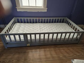 Gently Loved Toddler Bed