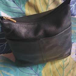 Stone Mountain Black Leather Shoulder Bag 
