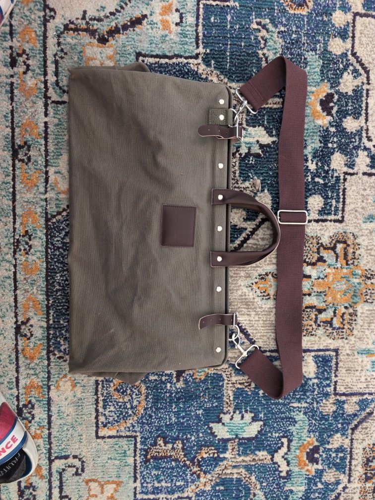 Men's Weekender Bag