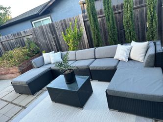 Outdoor Patio Furniture 8-Pc